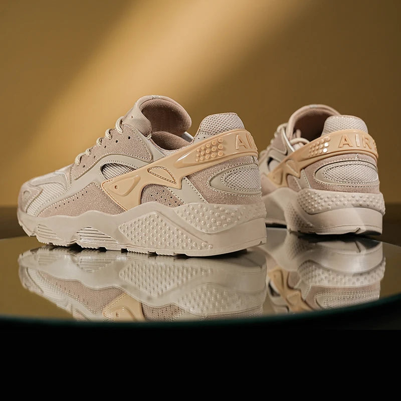 Spring Thick Bottom Breathable Student Casual Trendy Lightweight Running Shoes Korean Style Sports Shoes One Piece Agency Shoes